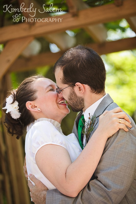 JC and Tara - just before the first kiss