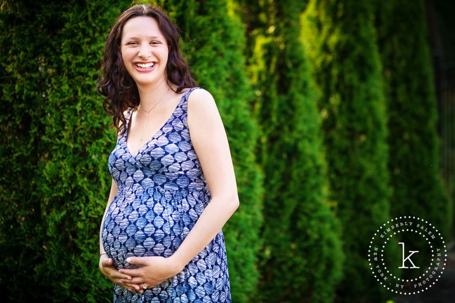 Long Island NY Maternity Portrait - evergreens