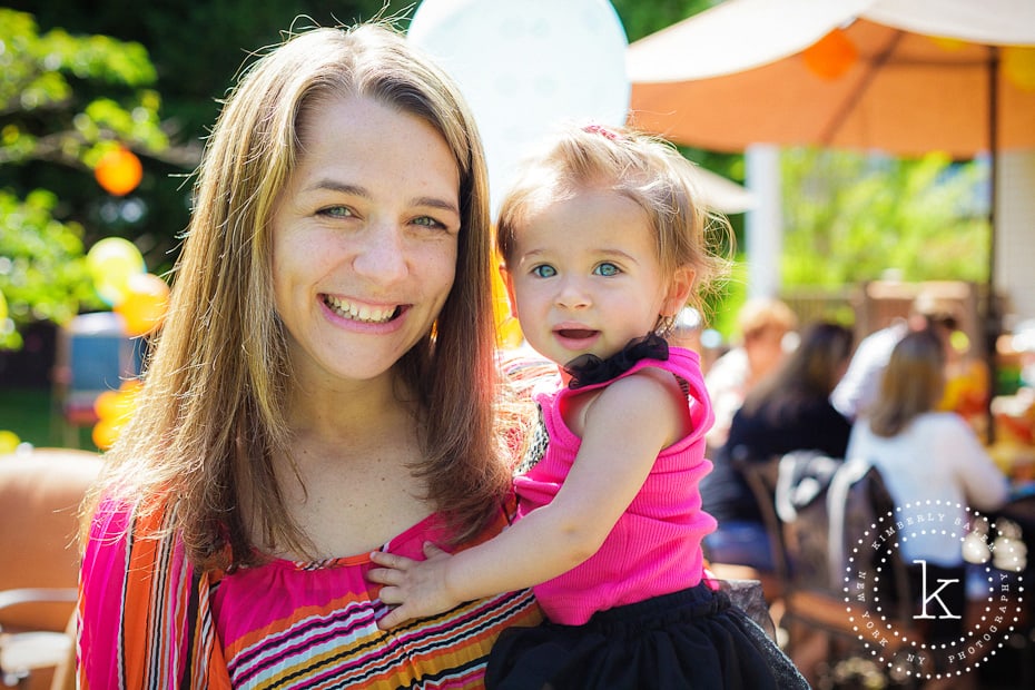 mom and daughter