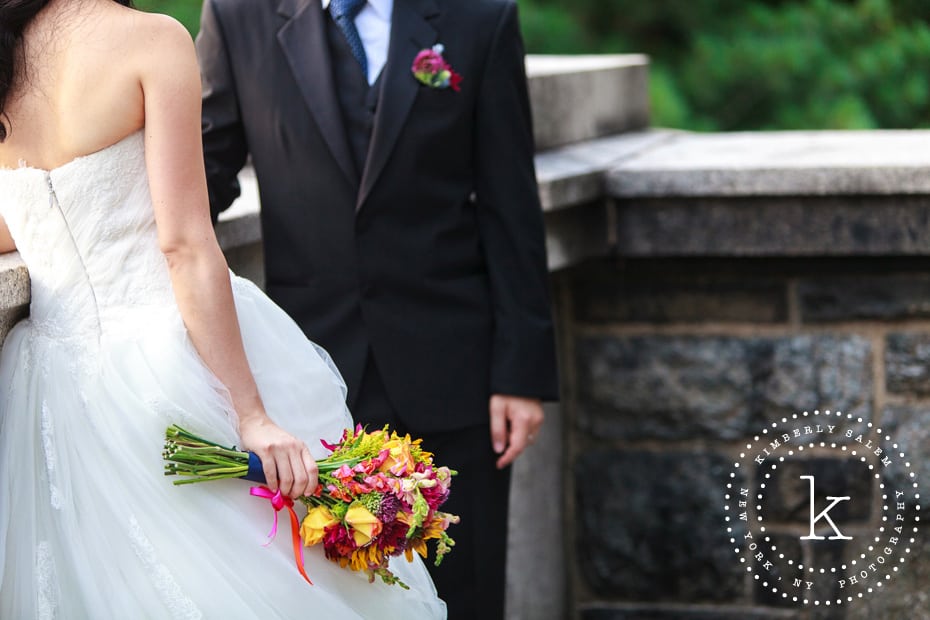 bride and groom flower details