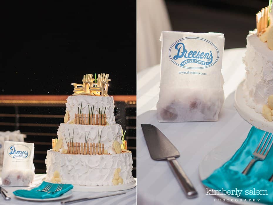 beachy cake with Dreesen's Donuts as favors